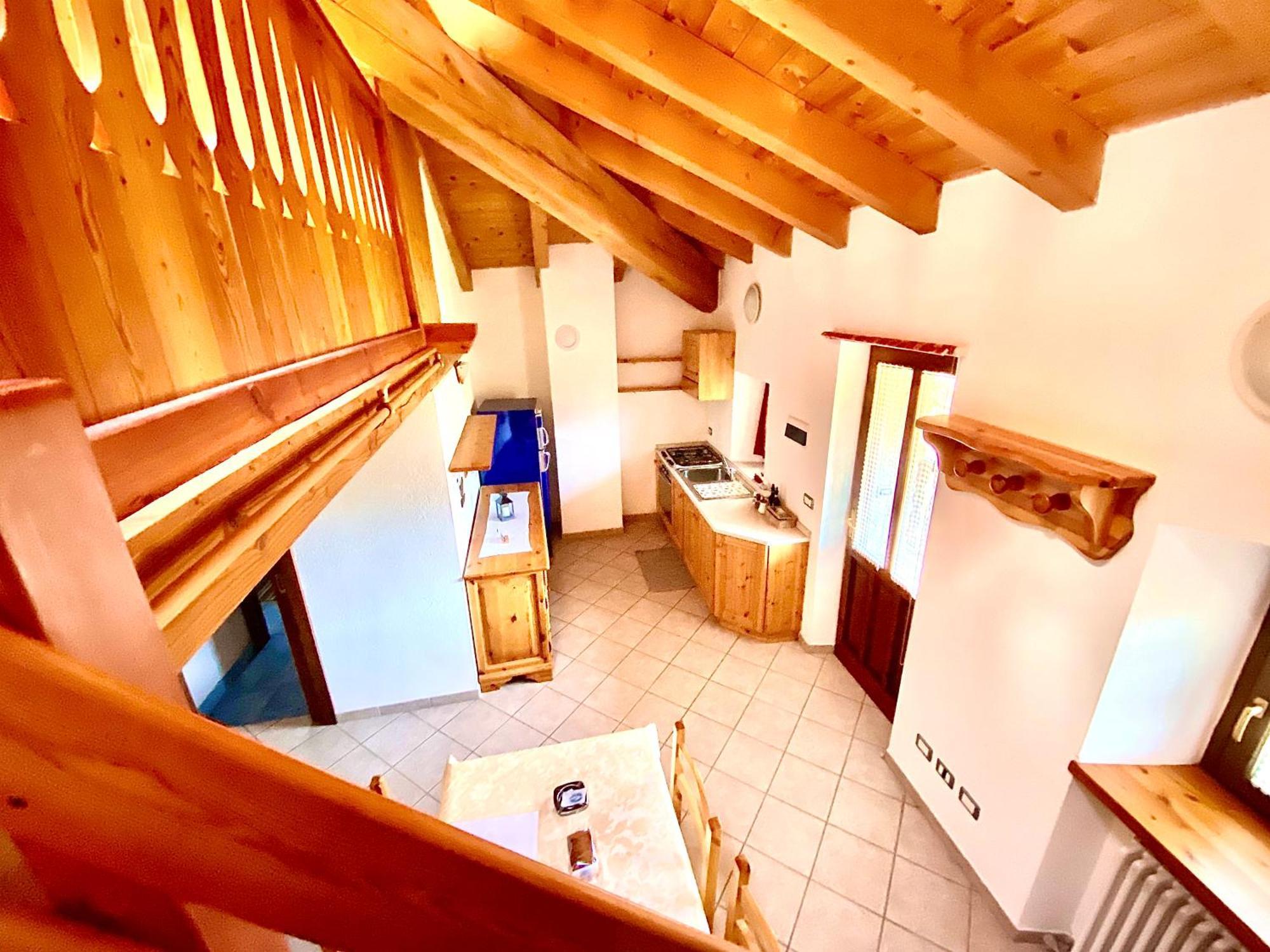 Апартаменты Attico Panoramico Con Soppalco Gignod Экстерьер фото
